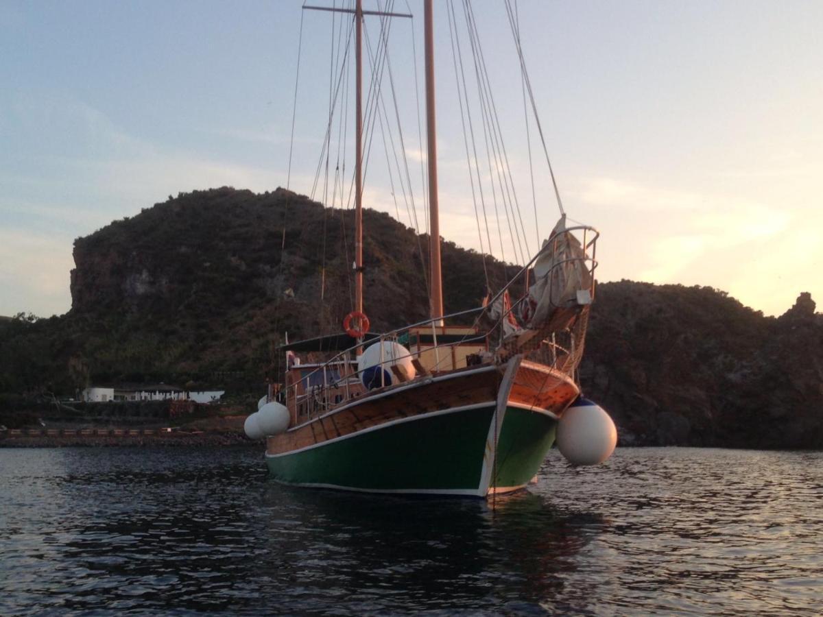 Goktuga Boat&Breakfast Otel Siraküza Dış mekan fotoğraf